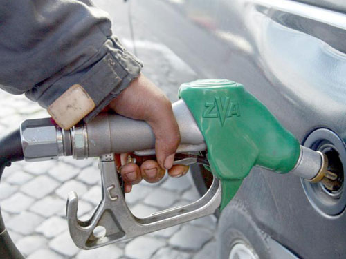 Pompa benzina (c) eMM.ro